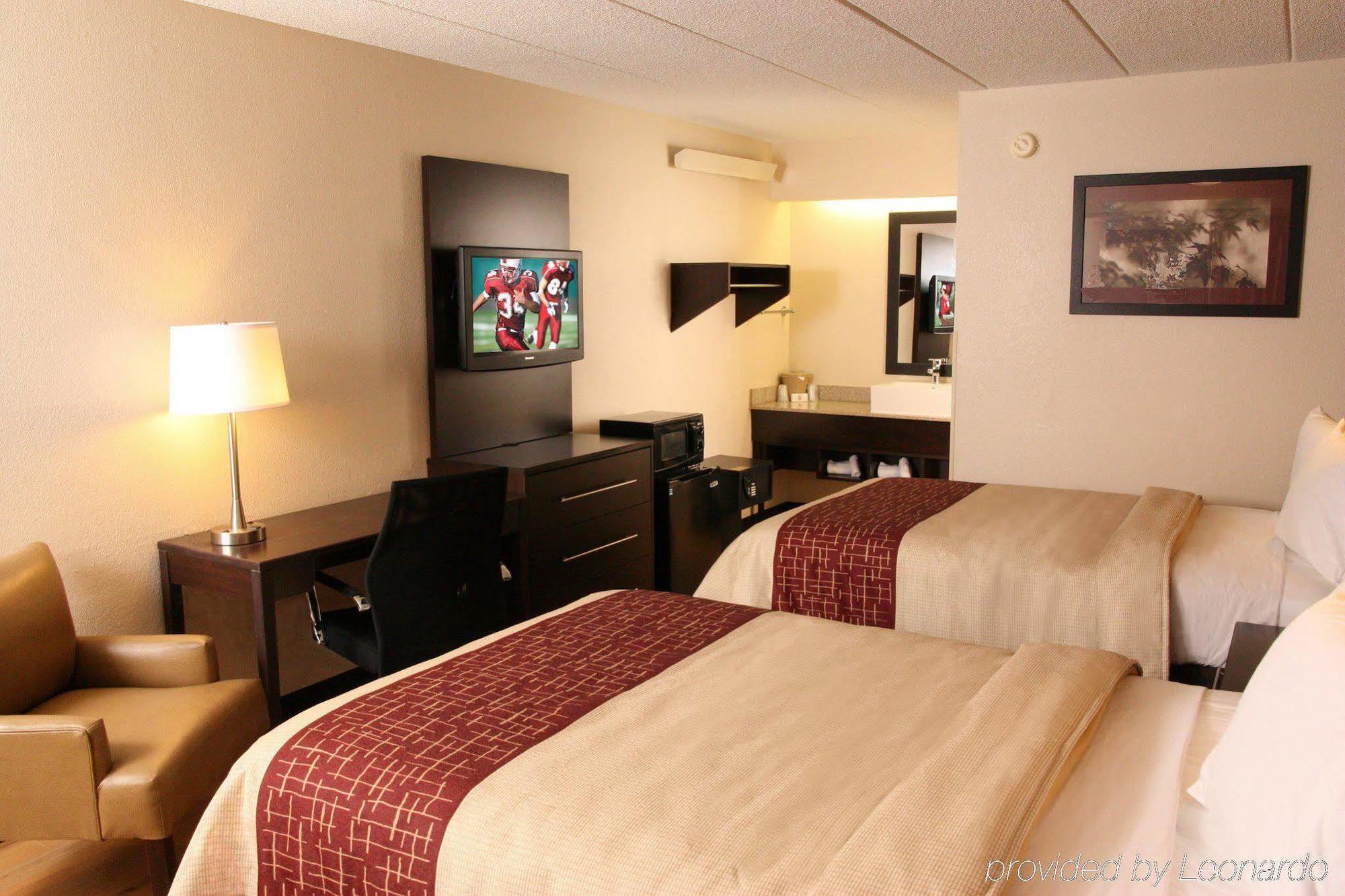Red Roof Inn Columbus East- Reynoldsburg Brice Экстерьер фото